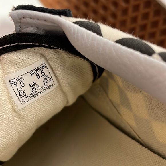 checkered vans - Picture 8 of 9